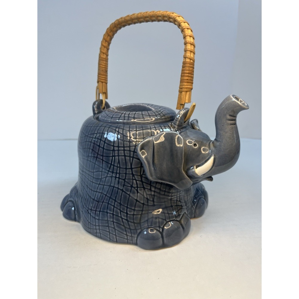 Vintage 1979 Barbi Jo Stim Elephant Tea Pot Coffee Vandor Imports Collectible‎
